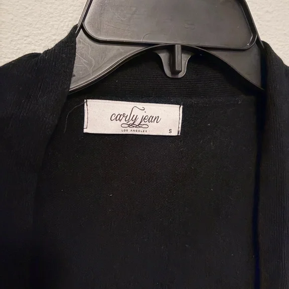 Carly Jean Los Angeles Cardigan - Picture 4 of 4